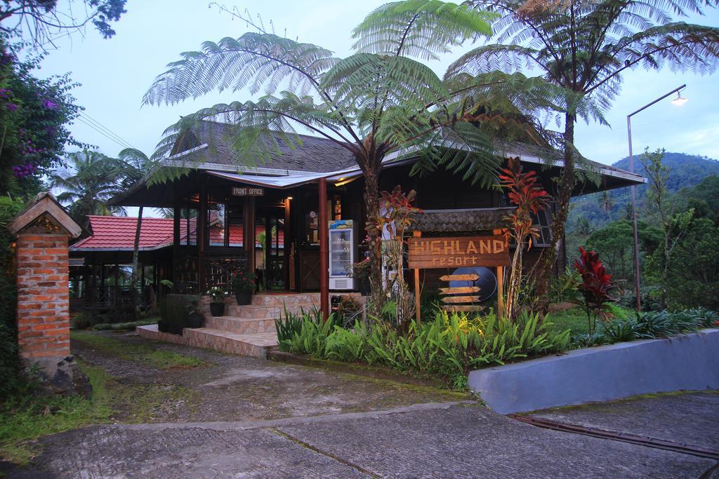 Highland Resort & Nature Tours Tomohon Zewnętrze zdjęcie