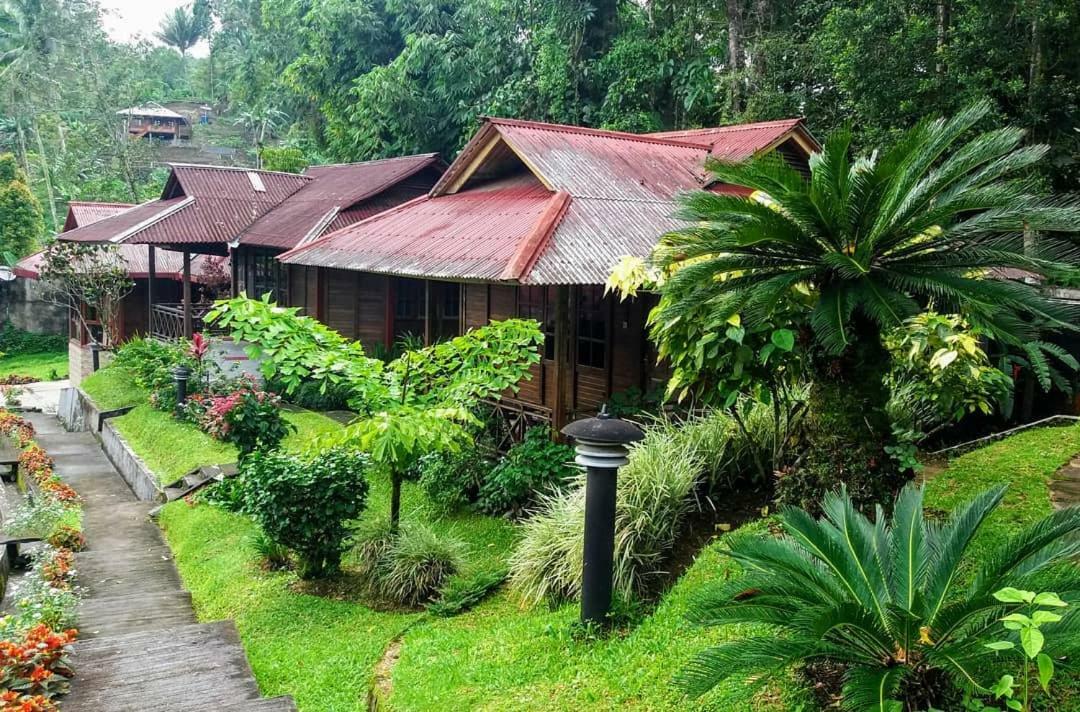 Highland Resort & Nature Tours Tomohon Zewnętrze zdjęcie